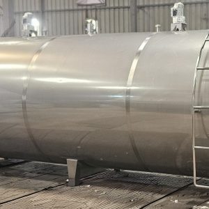 Milk storage tank
