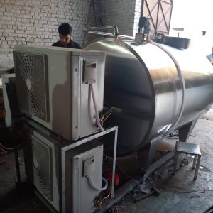 Bulk milk cooler 2000 ltr